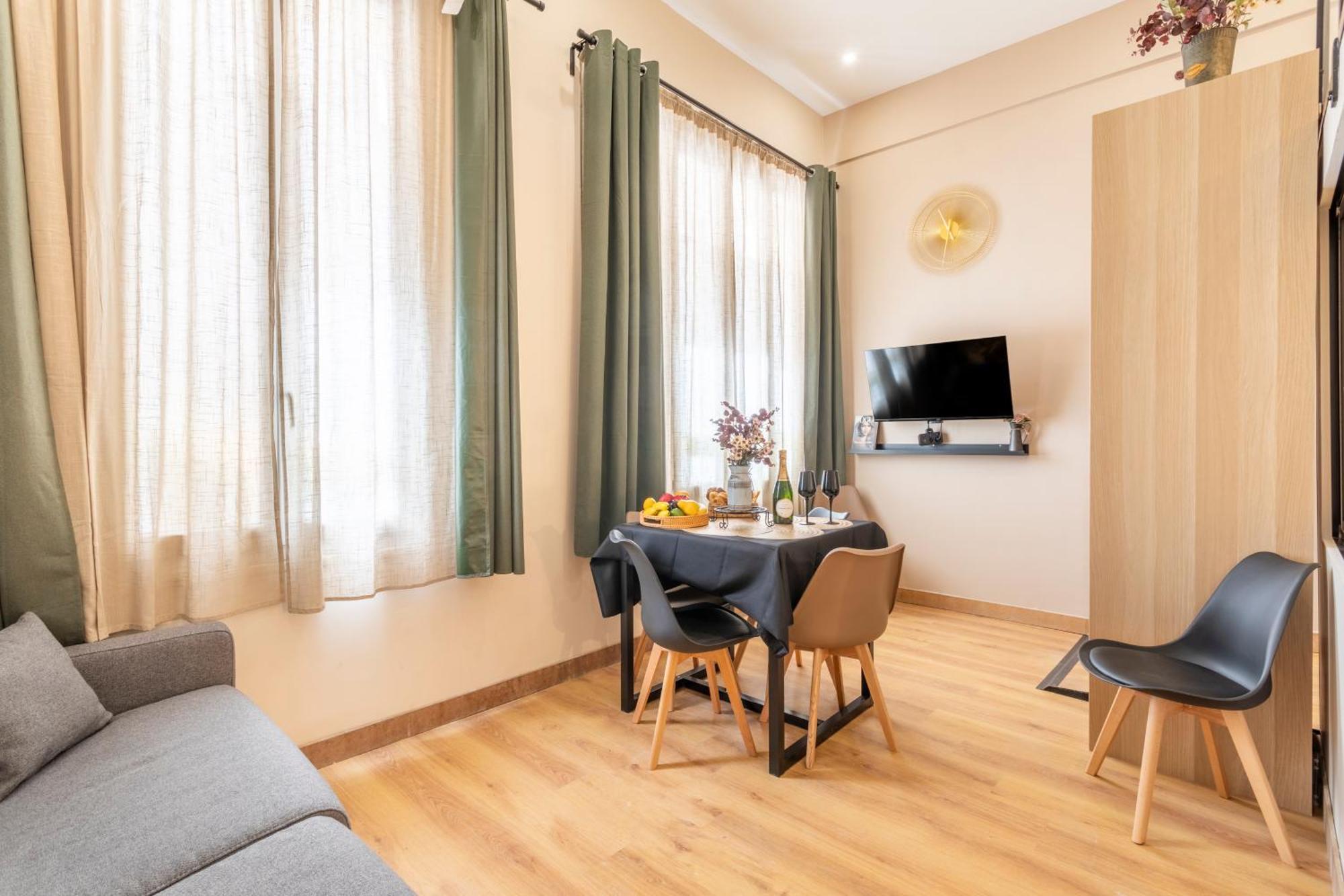 Adira Marseille Montgrand 2 Etoiles Apartment Exterior photo
